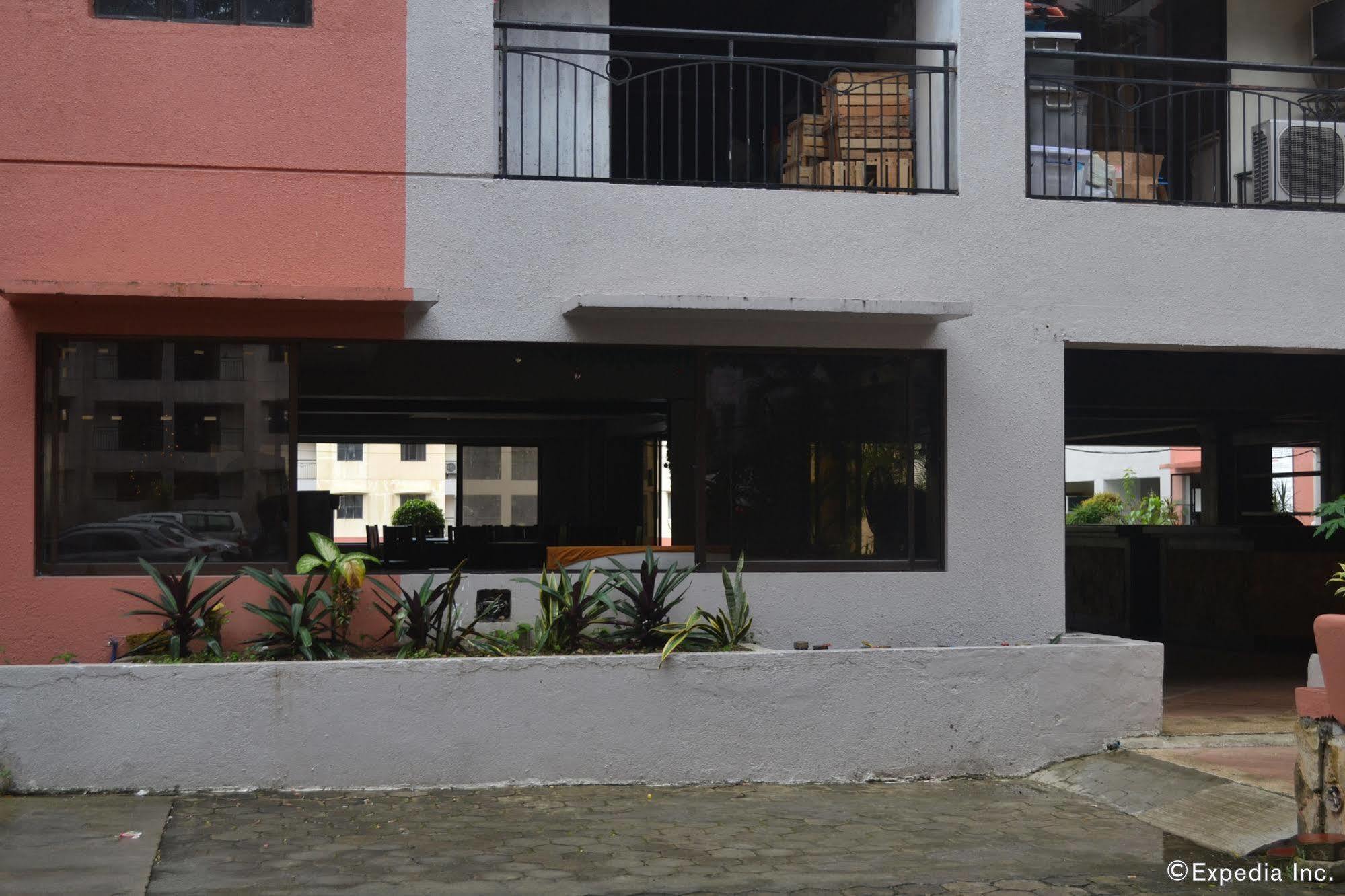 Lancaster Hotel Cebu Lapu-Lapu City Exterior photo